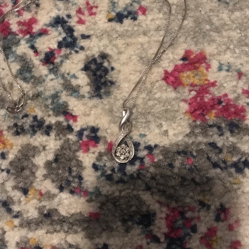 Gorgeous Necklace
